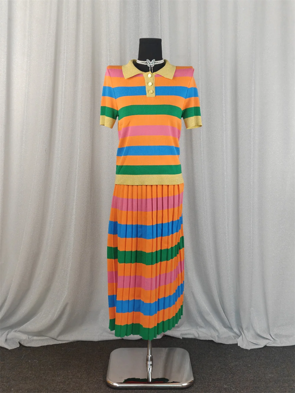 

Высококачественный топ из двух предметов, длинная юбка, трикотажные комплекты для женщин, сексуальный полосатый эластичный дизайнерский наряд с короткими рукавами на день рождения