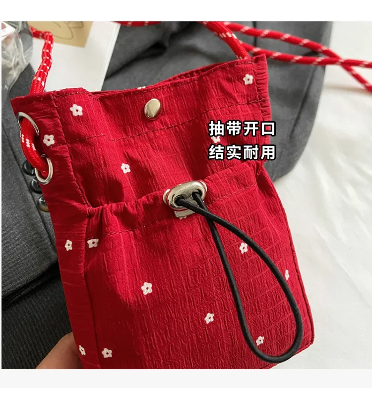 Kreative Falten-Tasche Neue Mode Trendige Umhängetasche Vielseitige Einzel-Schulter-Handytasche Aufbewahrung und Dekoration – Detail 5