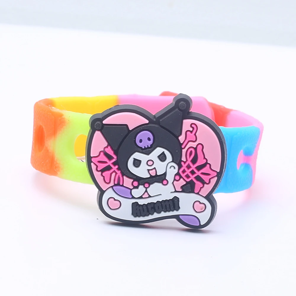Fantasy Magic kartun lucu Kulomie PVC sepatu pesona Aksesori bakiak dihiasi gelang anak pesta Natal