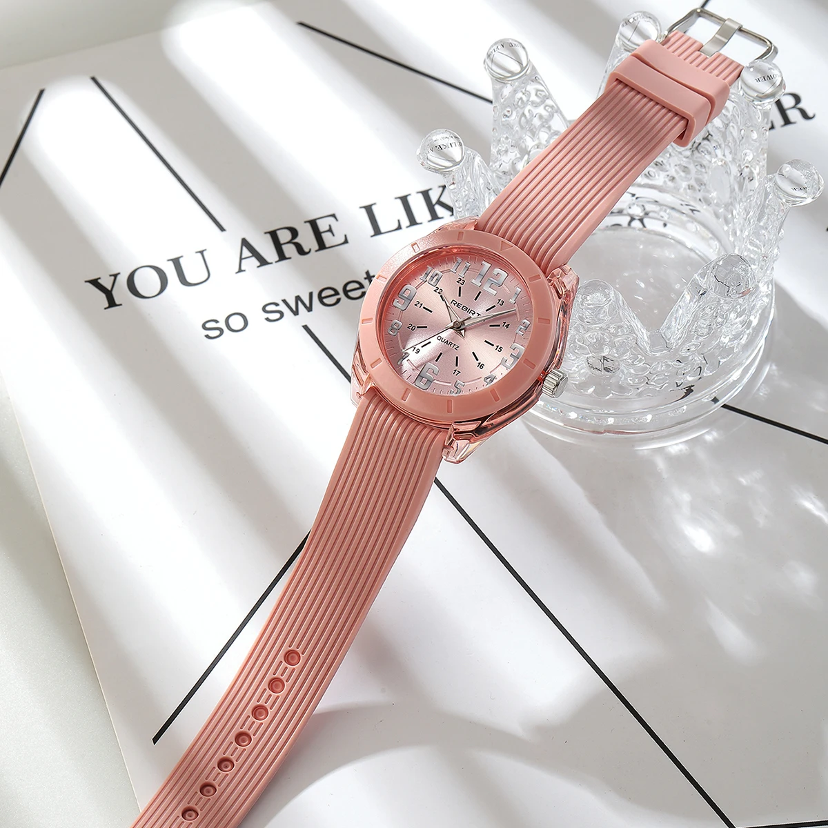 Simple, Unisex, Trendy and Good-Looking Student Watch
