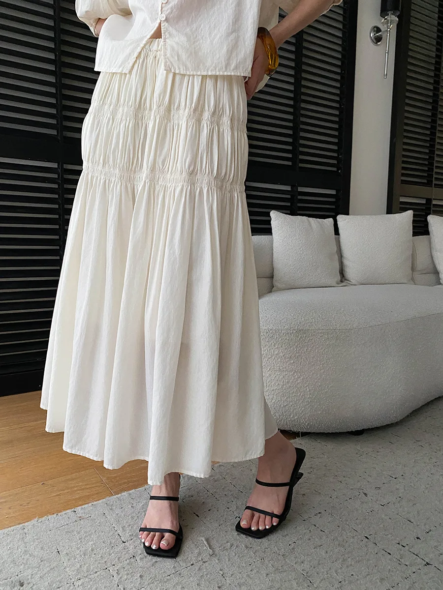 Sommerliches Damen-Set: Lässiges, einfarbiges, französisches Spitzenhemd mit kurzen Ärmeln und plissiertem, elastischem Rock mit hoher Taille – Detail 31