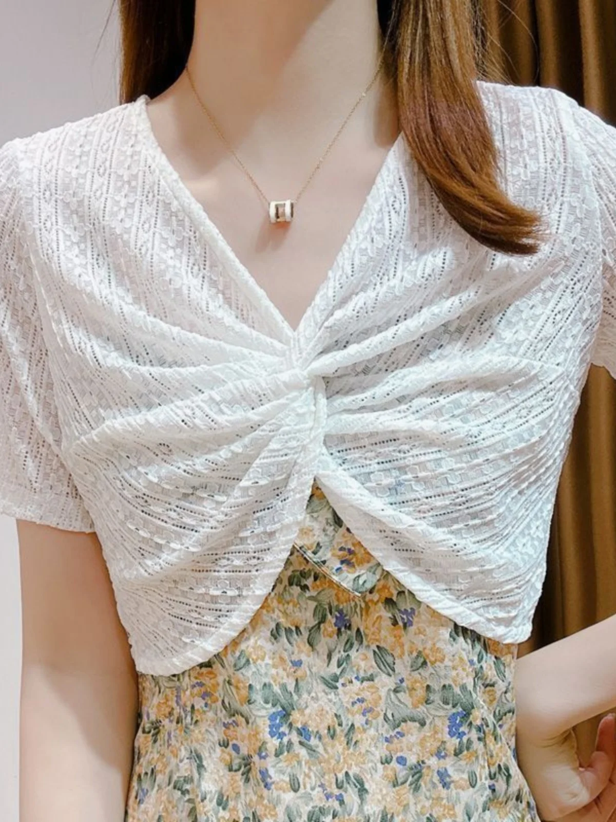 

Кружевной ор Топ с накладкой на плечо Летняя юбка с тонким ремешком Dr Верхняя одежда Защита от солнца Ледяной комплект из нескольких предметов Cover up Accory