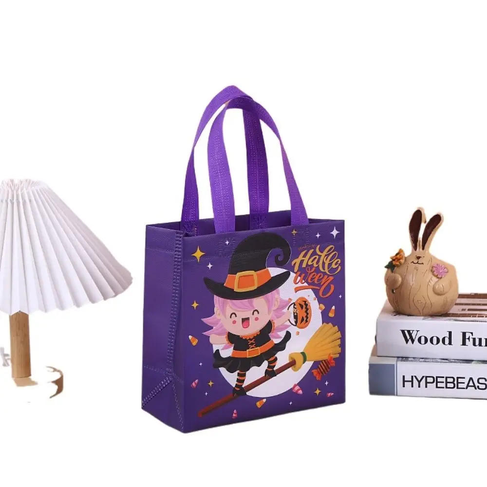 

Ghost Halloween Non-woven Handbag Trick or Treat Bag Large Capacity Halloween Gift Bag Castle Printed Pumpkin Bag Party Supplies