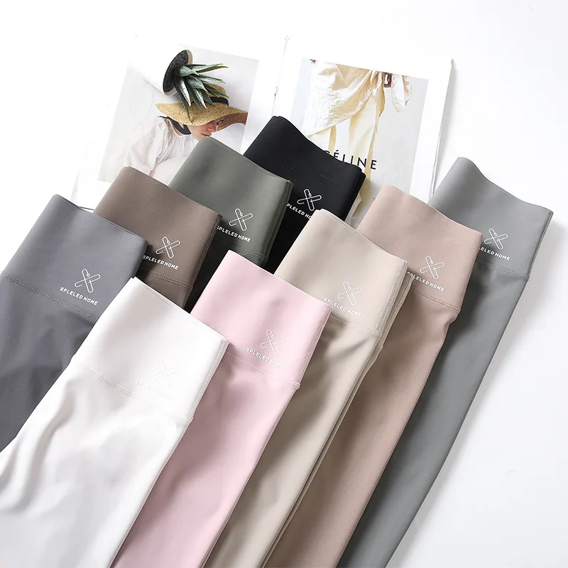 Pantaloni estivi in pelle di ghiaccio arca Pantaloni da donna ultrasottili per il controllo della pancia Sollevamento del sedere Yoga Sport Pantaloni a strati di base Lunghezza nove piedi