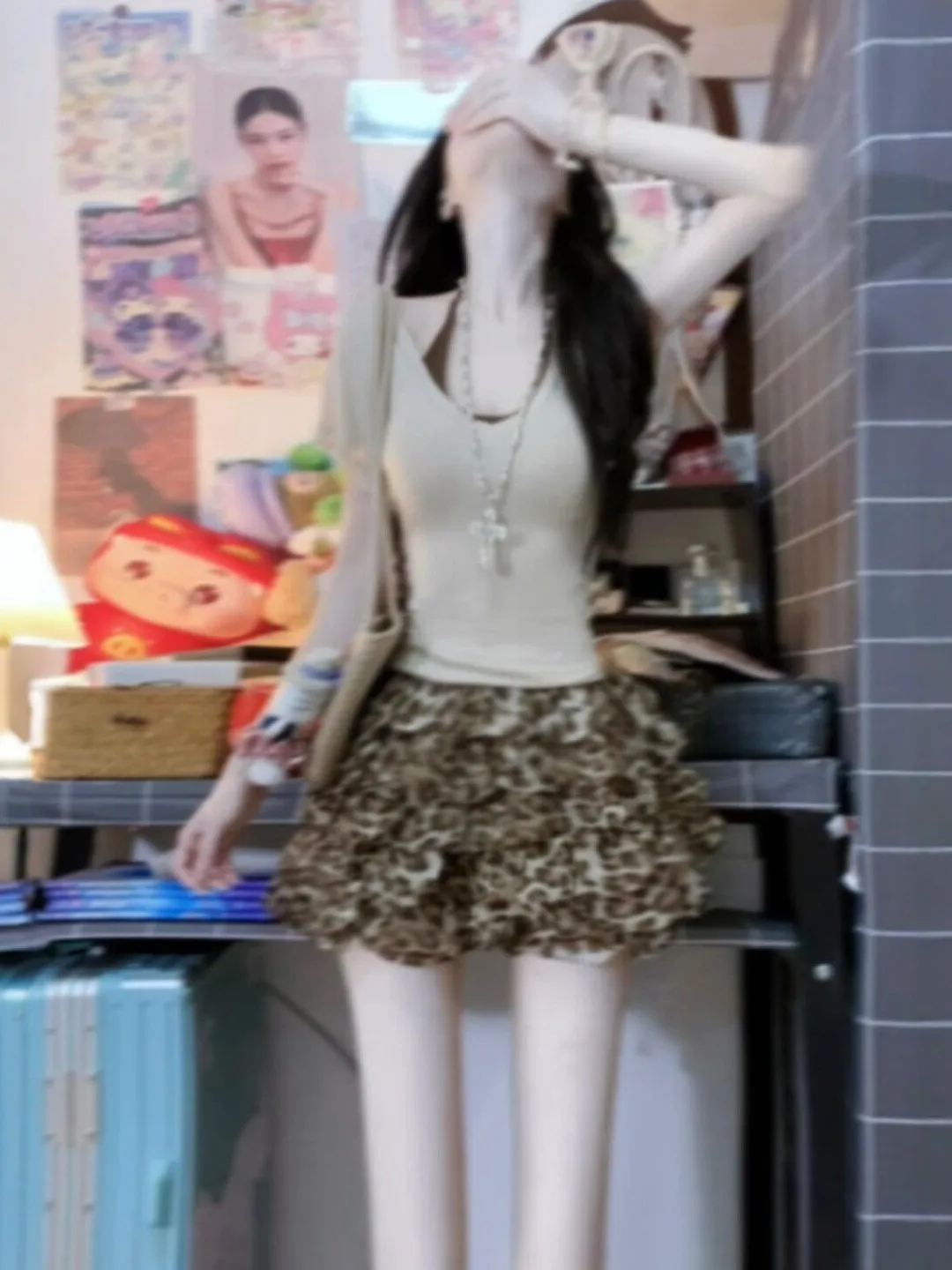 

Retro Style Unique Super Beautiful Leopard Print Two-Piece Set Short Skirt V-Neck Cotton T-Shirt And Skirt Outfit Summer Fashion