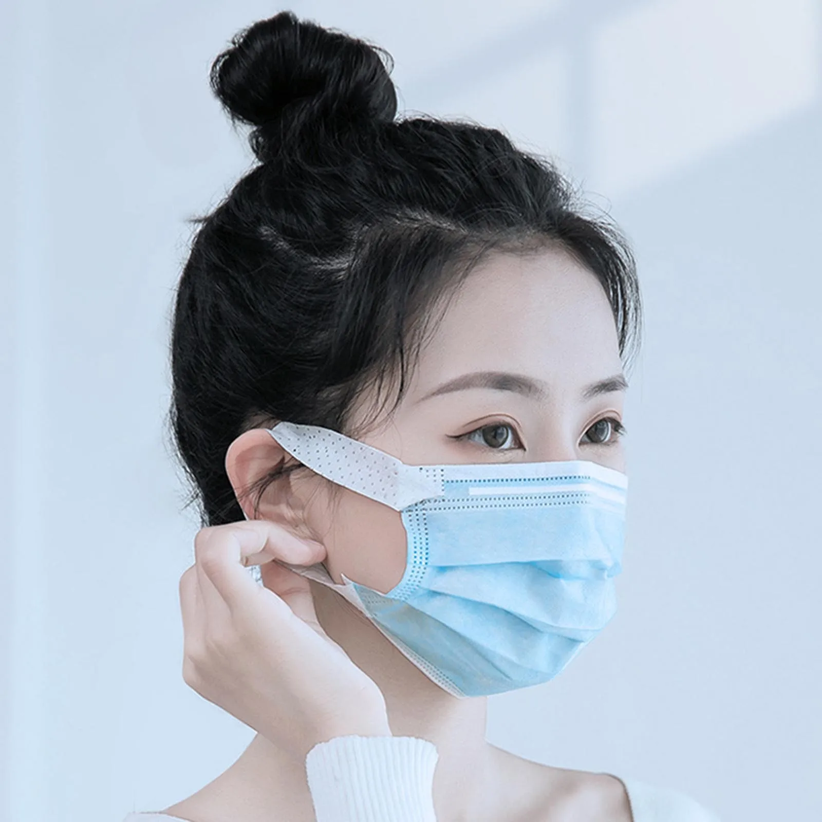 

50 шт., одноразовая маска для мужчин и женщин, классическая однотонная маска для взрослых, уличная пылезащитная защитная маска, дышащие маски унисекс