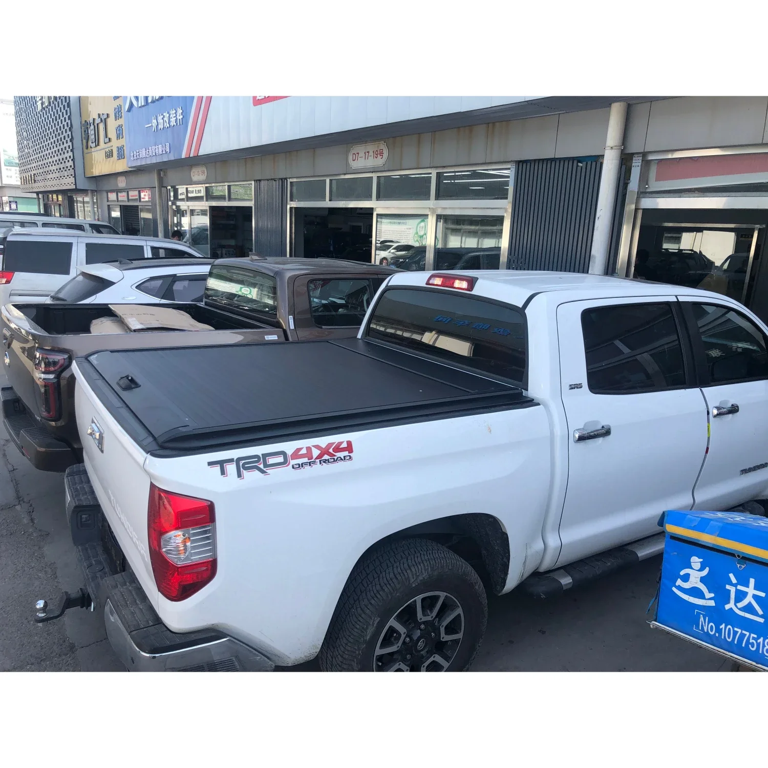 Wholesale high quality Retractable aluminum roller shutter roll up tonneau cover Tundra Single Cab