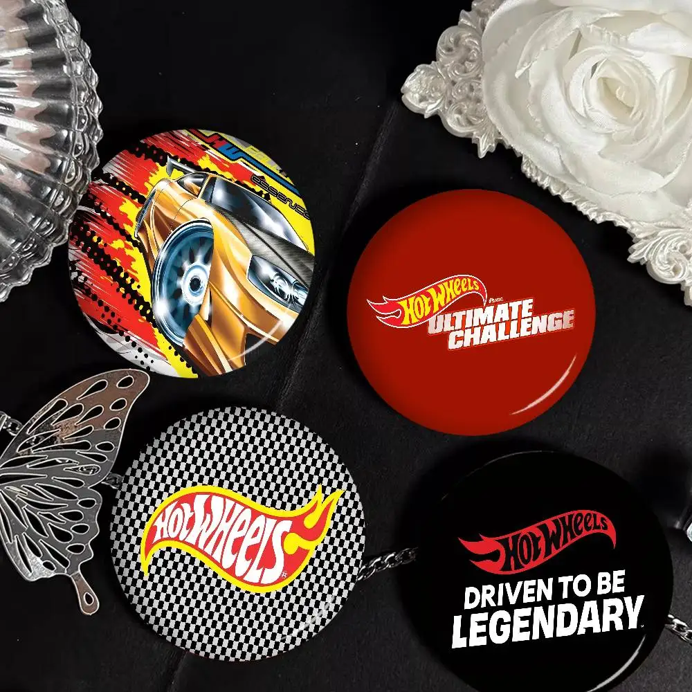 H-Hot W-Wheels Soft Button Pin, runder Metall-Anstecker, Reversnadel, Teile, Geschenk für Freunde, Kinderschmuck