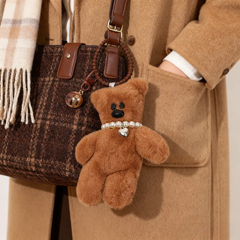 15 سنتيمتر لطيف أفخم الدب الصغير المفاتيح الفتيات على ظهره دمية قلادة لطيف سيارة كيرينغ الاطفال النساء حقيبة الملحقات مكافحة قطرة سلسلة