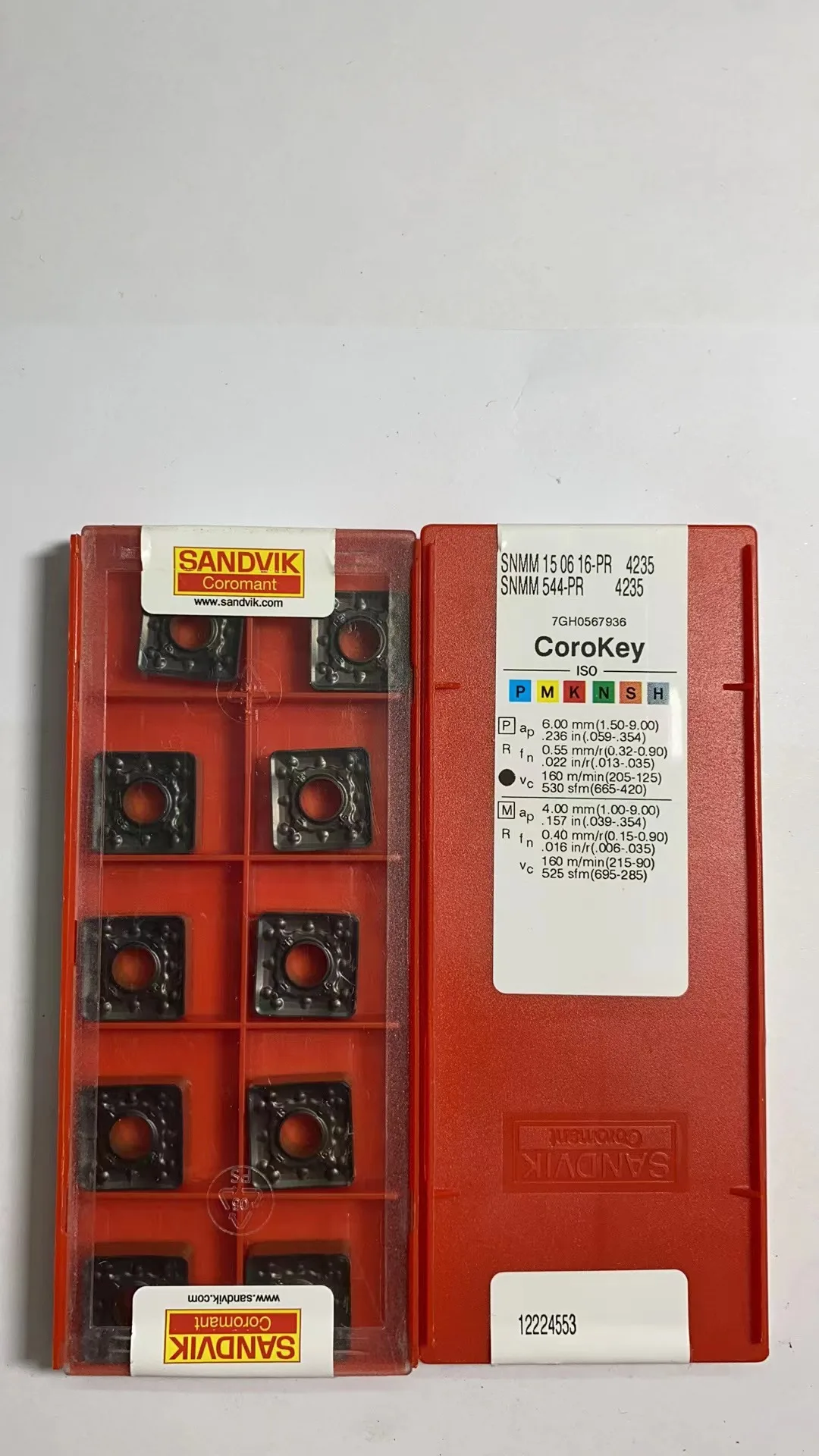 

CNC blade SNMM150616-PR 4235 , original and authentic clearance sale, only 6 boxes