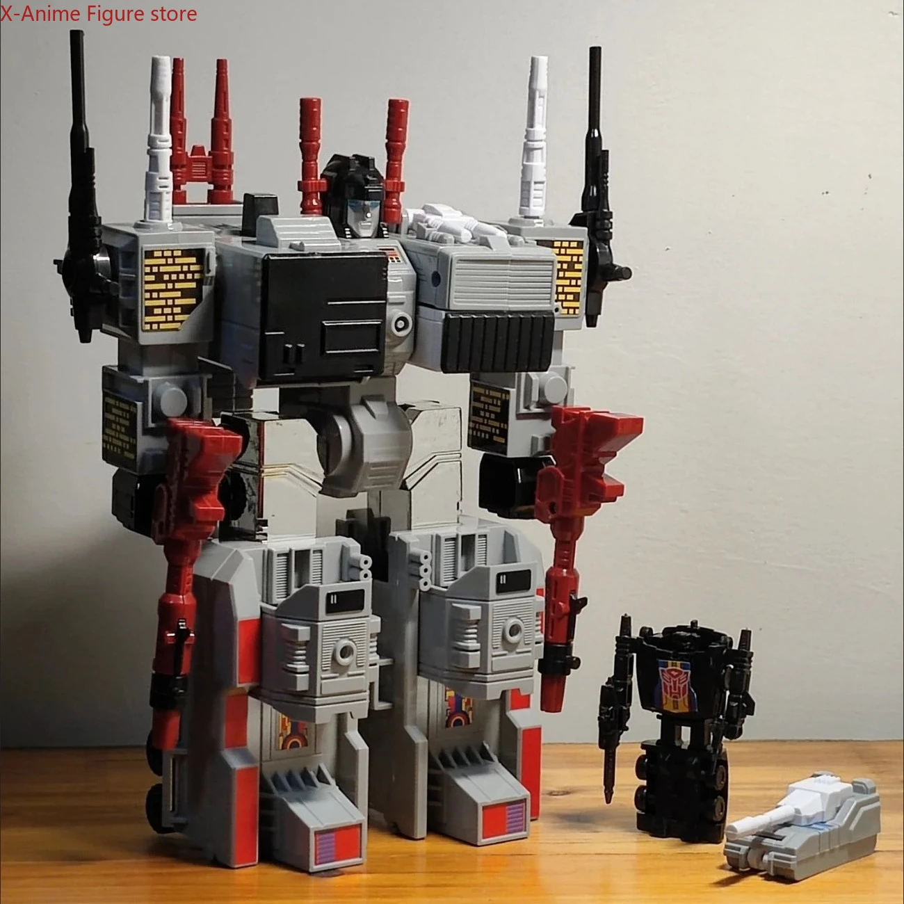 

In Stock Transformed Toys Metroplex G1 Three Transformations Beast Dinobot 5 in 1 KO Action Figures Boy Gift Collection Hobbies