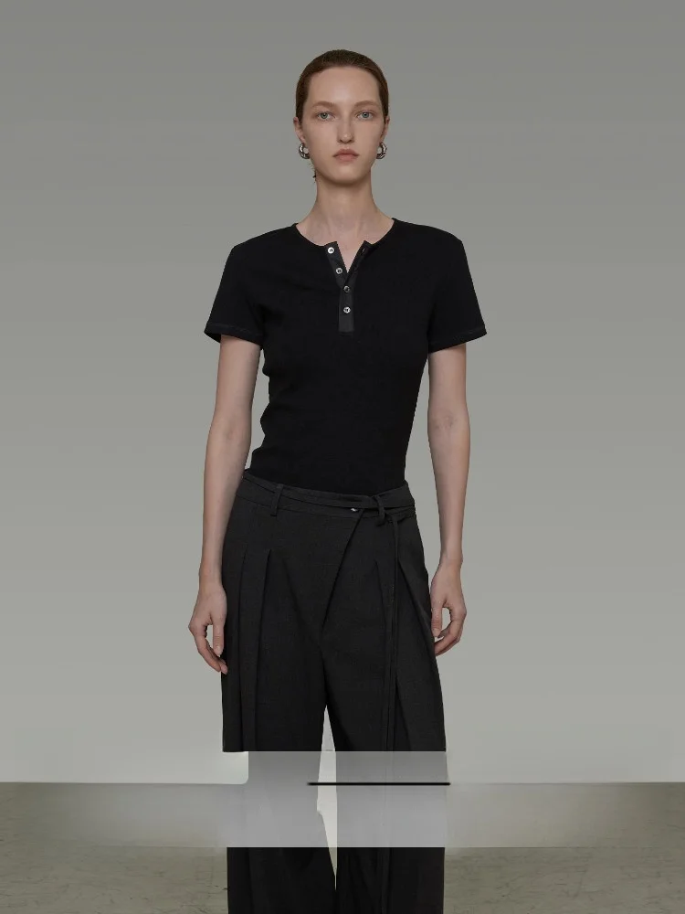 

Женский топ Slim Fit из черной трикотажной ткани с коротким рукавом, универсальный базовый топ с круглым вырезом, повседневный, удобный, дышащий, летний, модный.