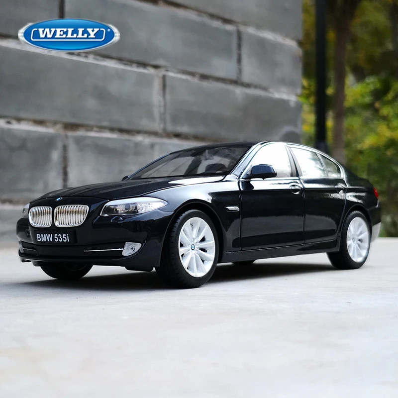 

Welly 1:24 BMW 5 Series 535i 535 Alloy Car Model Diecasts Metal Vehicles Car Model High Simulation Collection Childrens Toy Gift