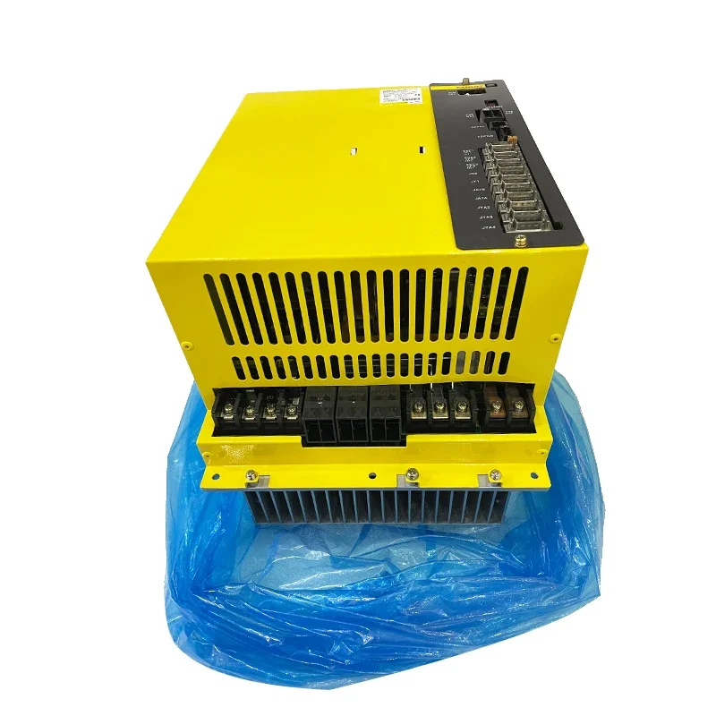 A06B-6134-H303#A   Fanuc's Brand New Servo Three Plus One Driver