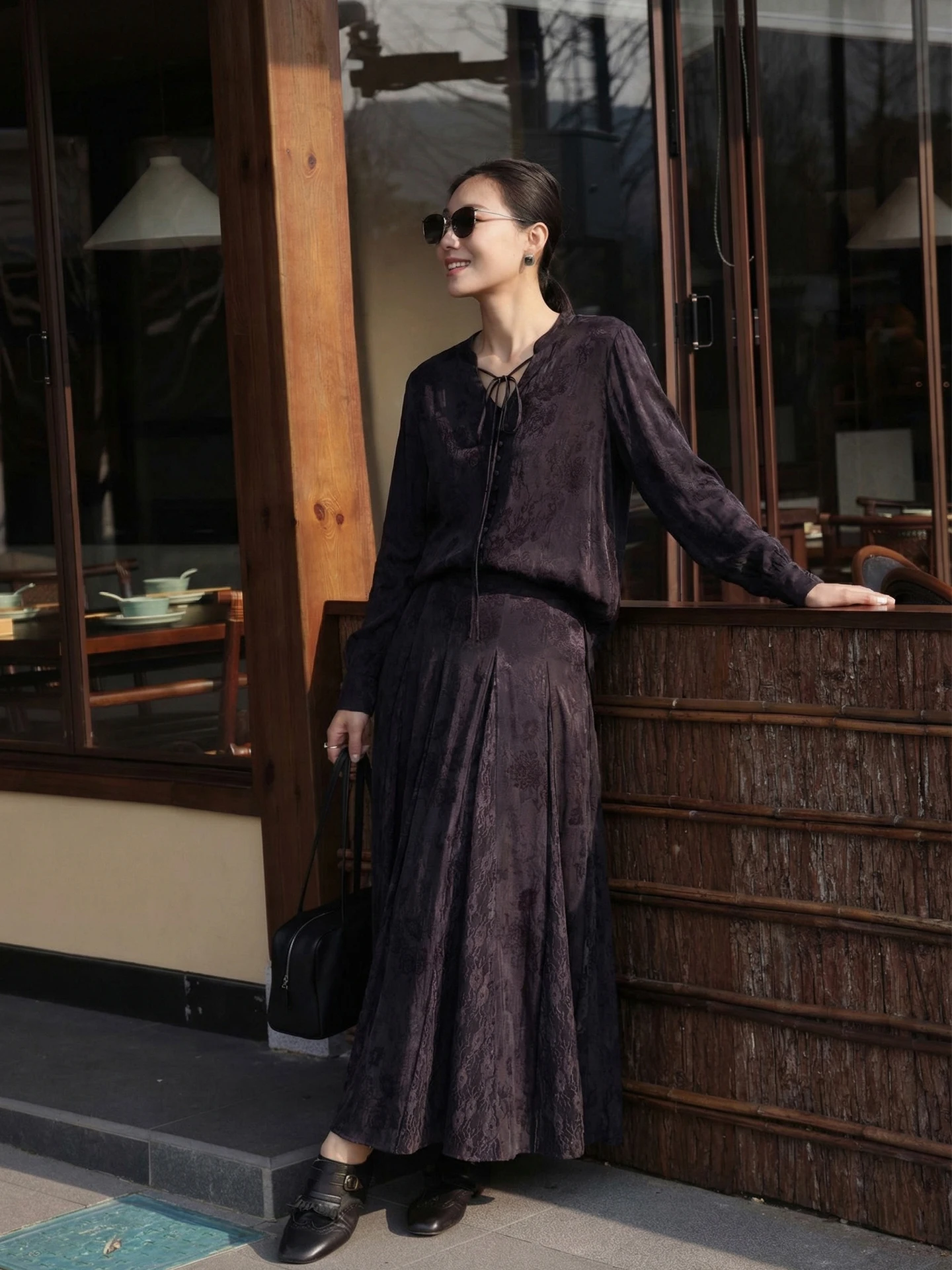 

Slimming Effect Loose Long Sleeve V-Neck Chinese Style Shirt Women's Fashion Summer New Design Loose Fit Floral Embroidery Top