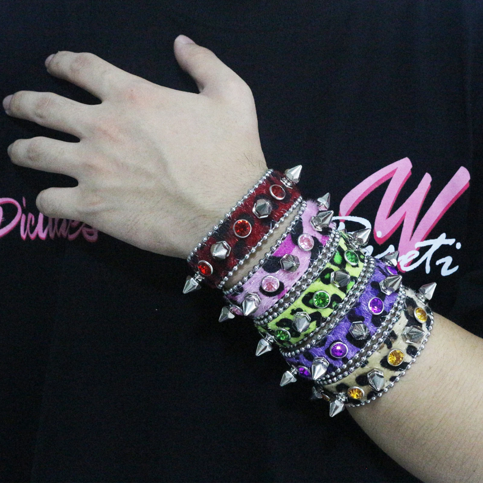 Pulsera Unisex con diamantes de imitación, regalo perfecto de San Valentín para novio, novia, hermoso cinturón Y2K de cuero PU, precioso