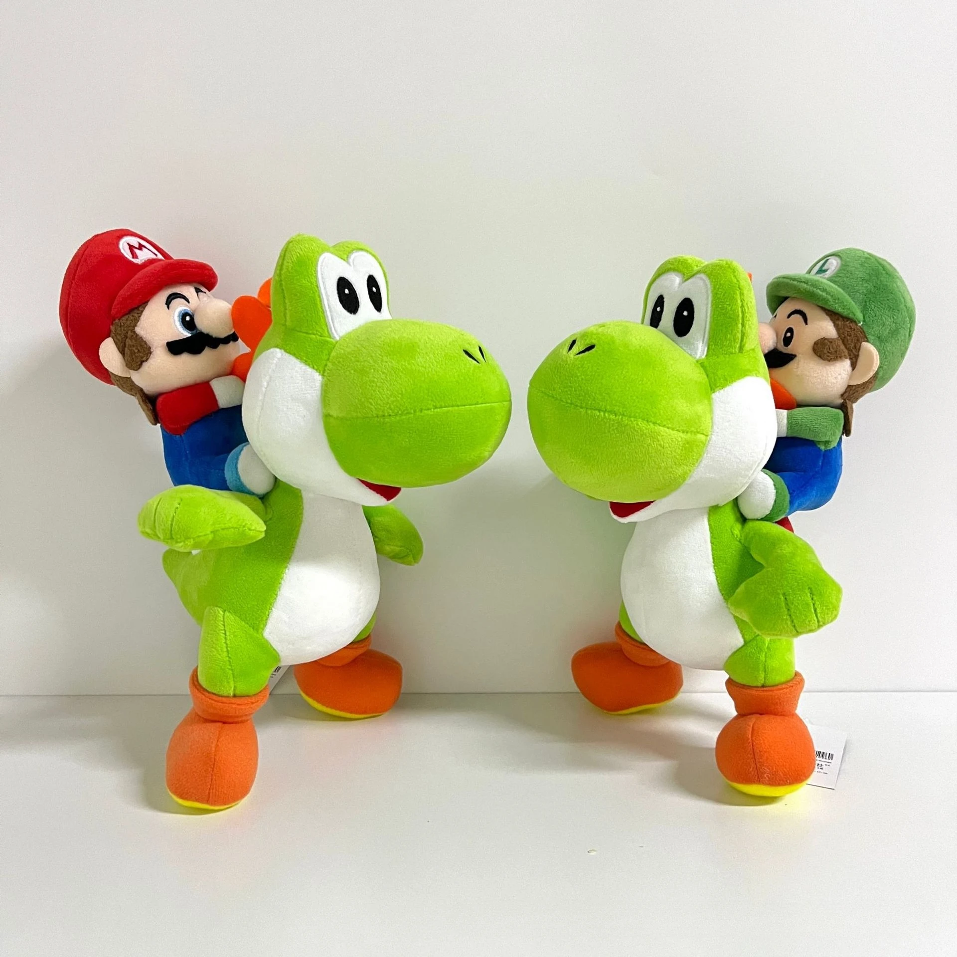 

Новая плюшевая игрушка Марио Йоши 26 см, милая кукла-динозавр, игровой аксессуар, украшение, игрушка для детей, подарок на день рождения, Рождество