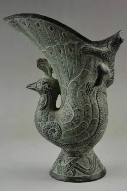 Decorated Handwork Bronze Carving Peacock Spared Its Tail Beautiful Vase
