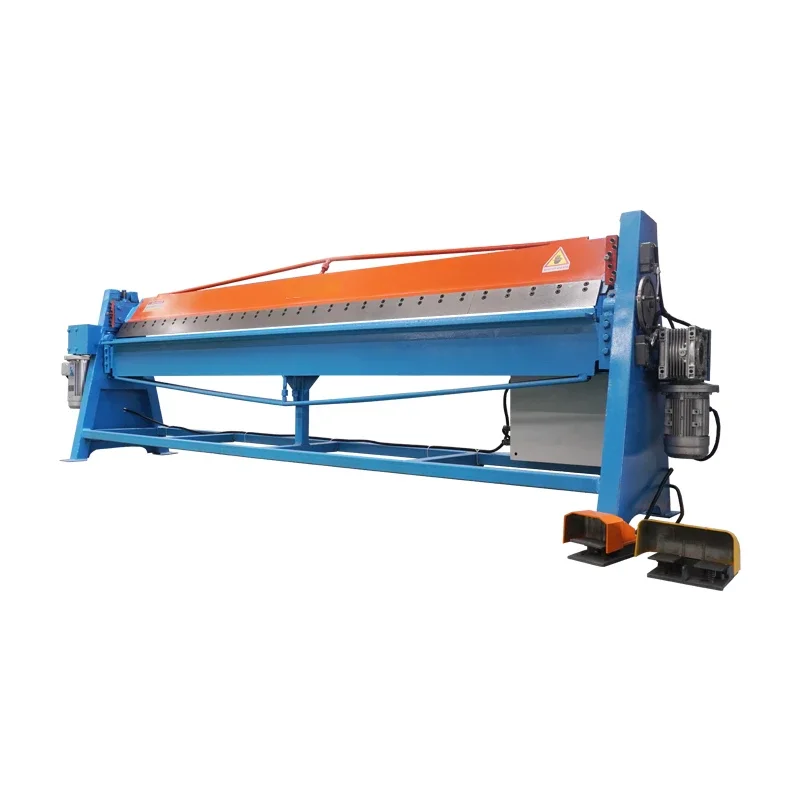 Heiße Verkäufe China Factory Stahltürblech-Faltmaschine