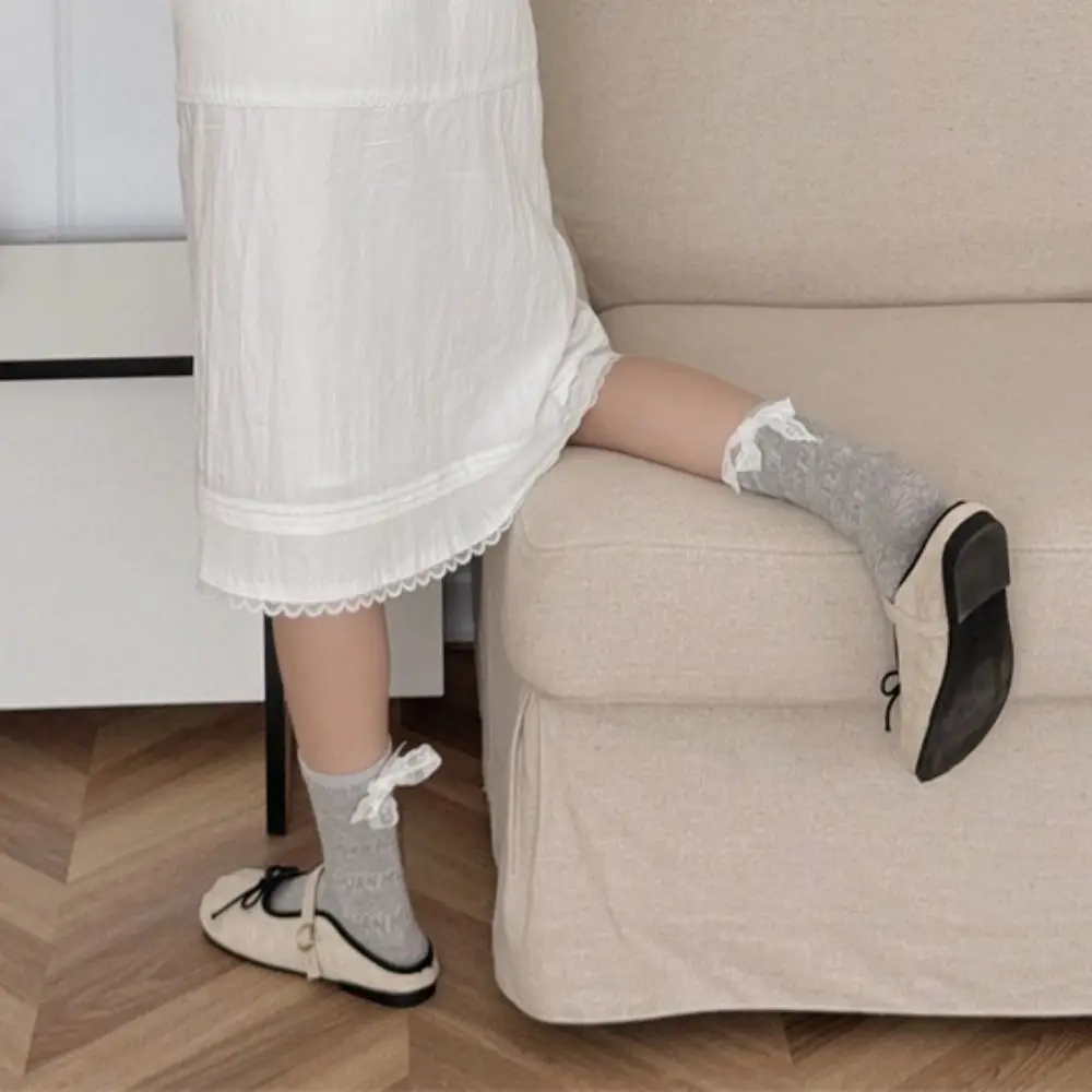 3 pares bonito plissado rendas arco meias ins estilo respirável meados de tubo meias lolita fina doce meias femininas senhora