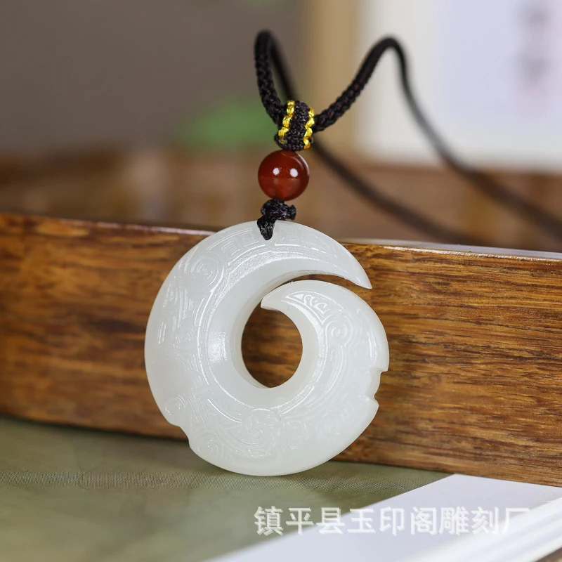 Natural Hetian fortune-turning men and women, necklace, circular jade pendant