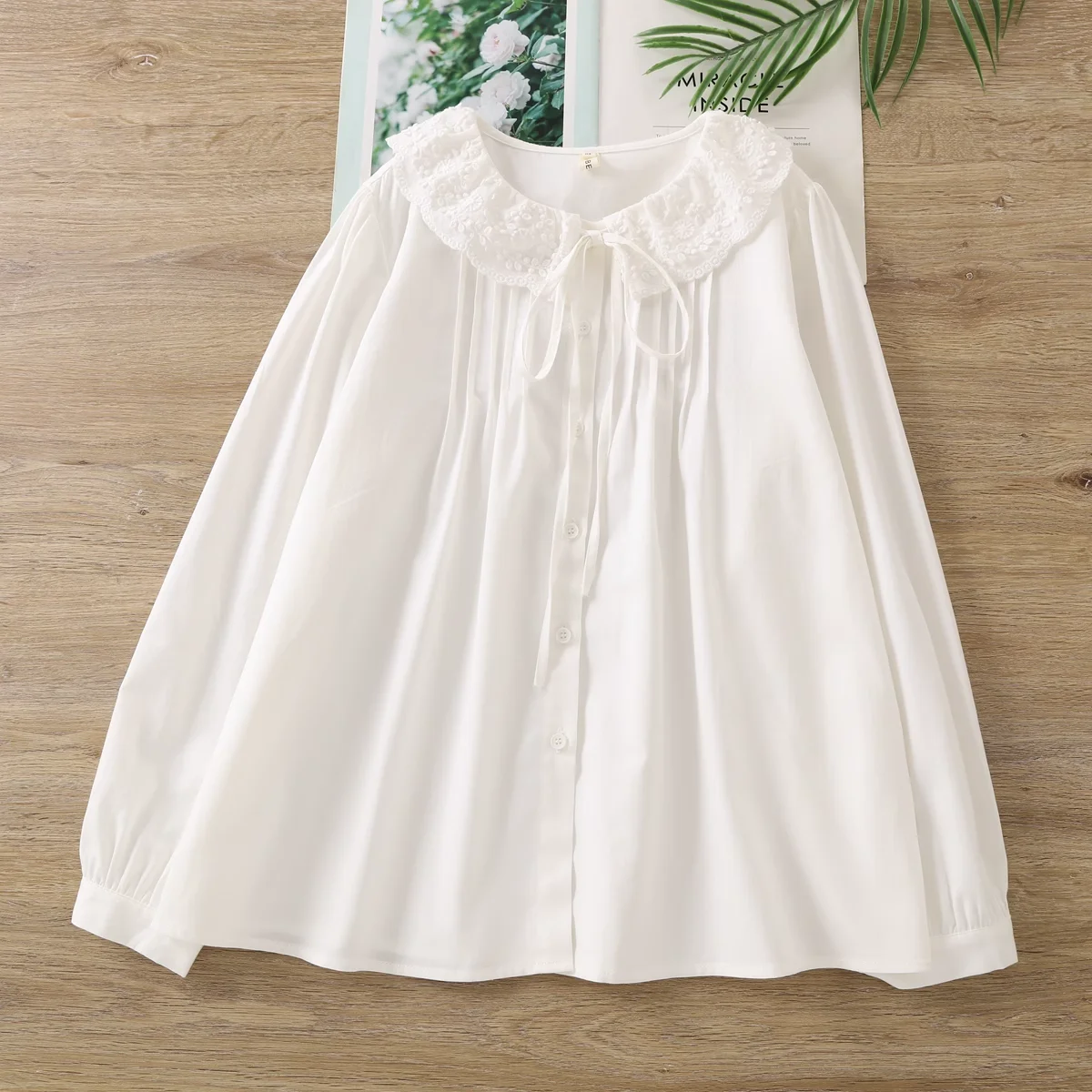 

2025 Women's white shirt Japan fashion lace embroidery peter pan collar bow cotton solid shirts and blouses school uniform