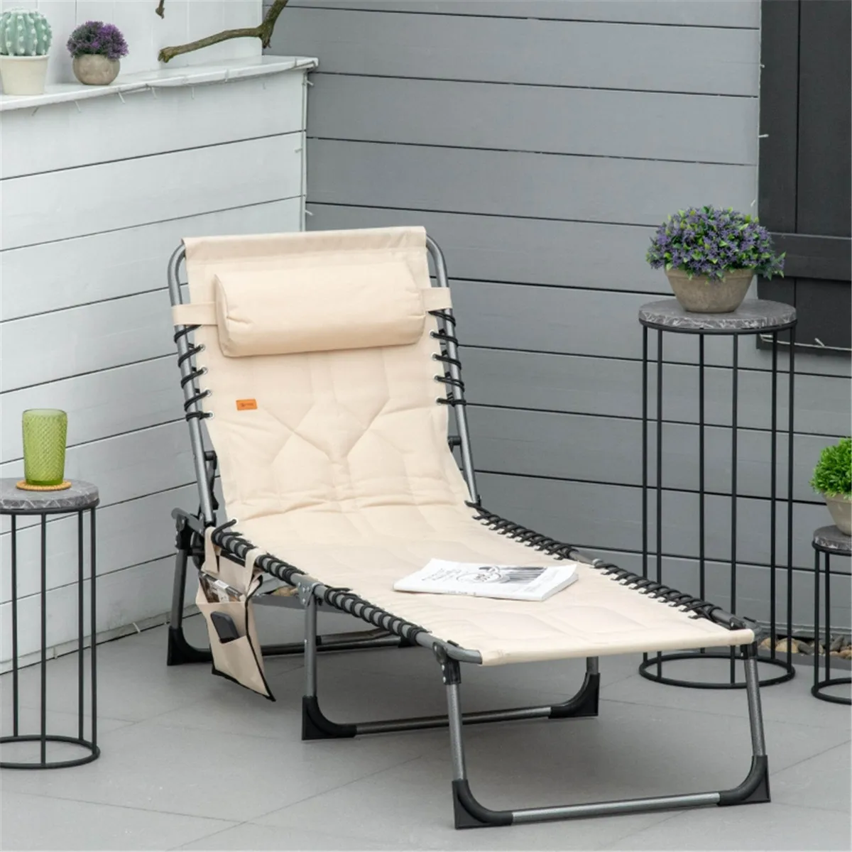Folding Lounge Chairs / beach chair