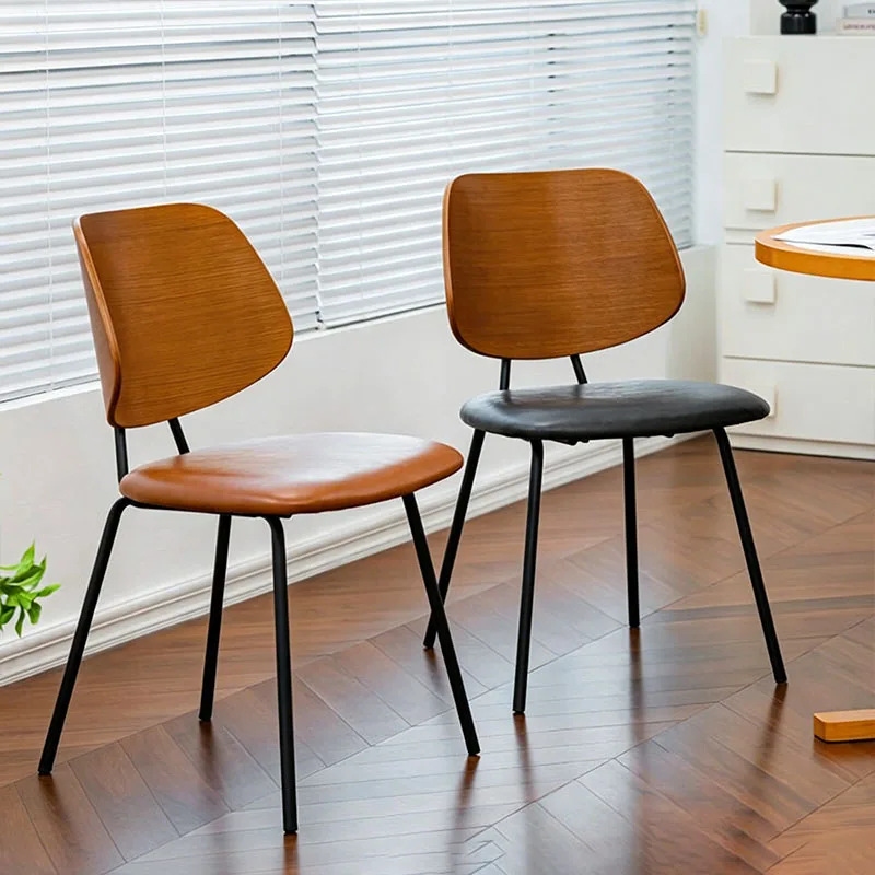 High-quality metal dining chair, modern style upholstered leather dining chair, hot-selling apartment wood back dining chair