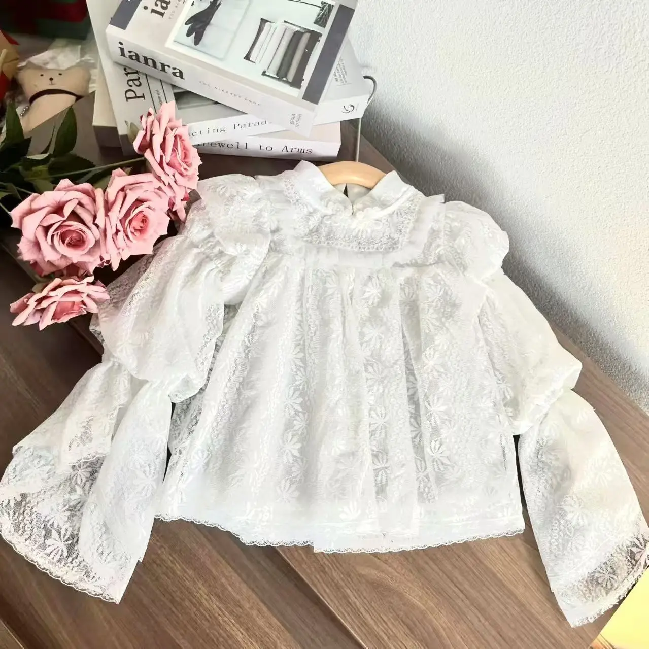 

Girls Shirt 2025 Summer New Fashionable Versatile Long-Sleeve Lace Top for Kids Casual and Stylish Baby Shirt