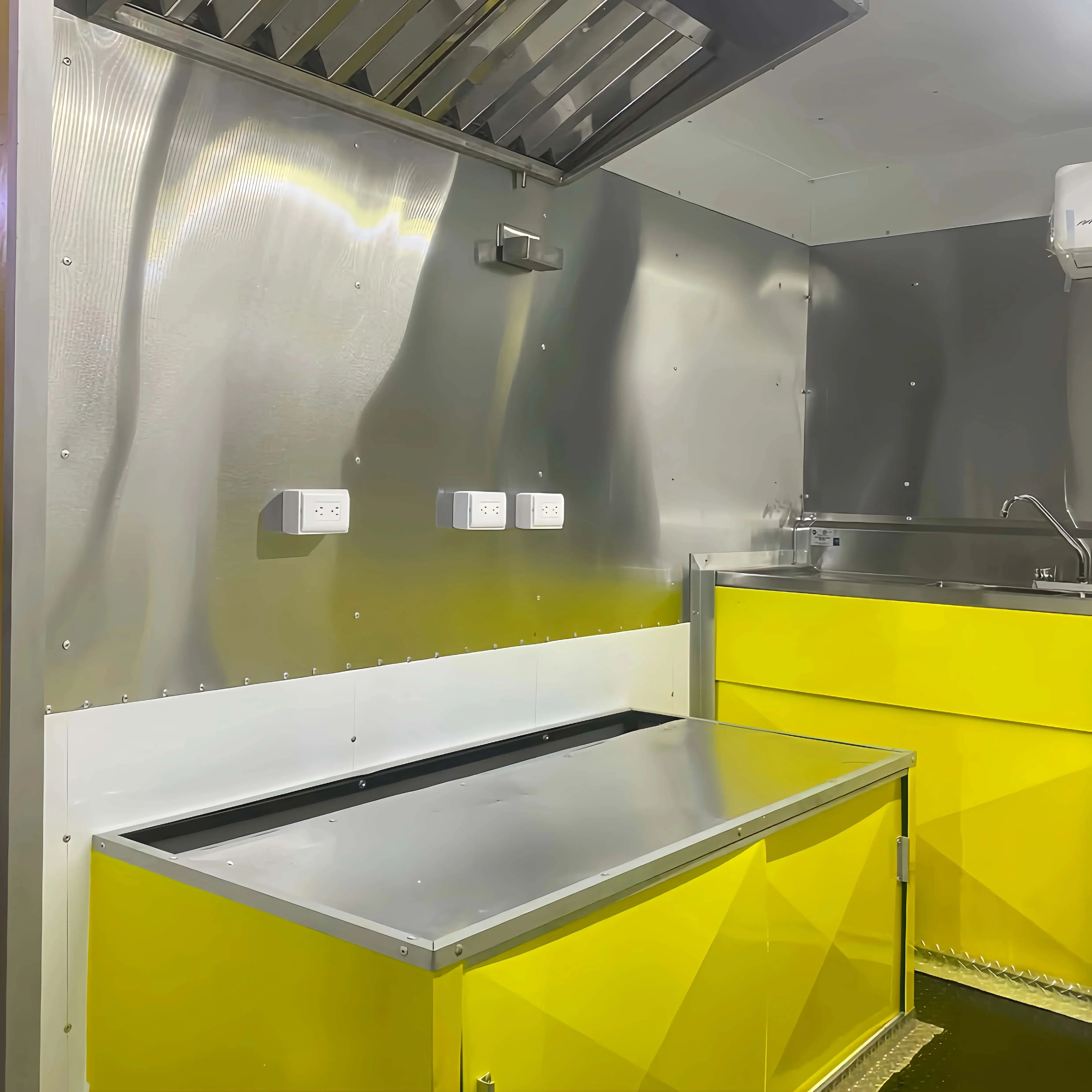 المشروبات عصير بار الغذاء شاحنة مقطورة للبيع متعددة الوظائف ساحة الغذاء فان القهوة مقطورة المطبخ في الهواء الطلق