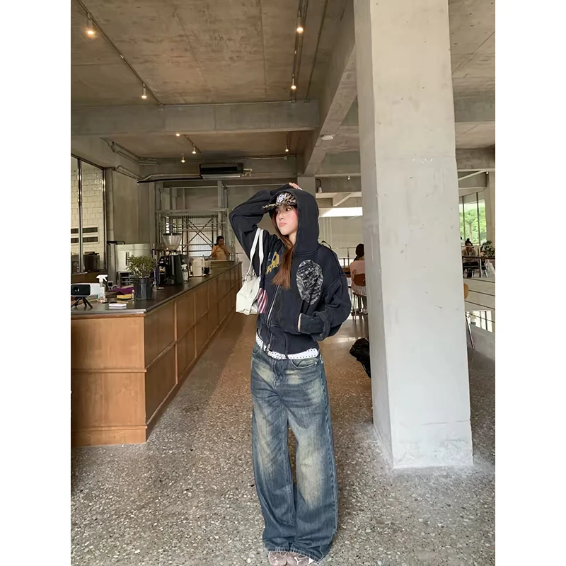 ZHIZOU Women Blue Y2k Letter Jeans Vintage 2000s Baggy Denim Trousers American Style Washed Jeans Pants Wide Leg Denim Pants