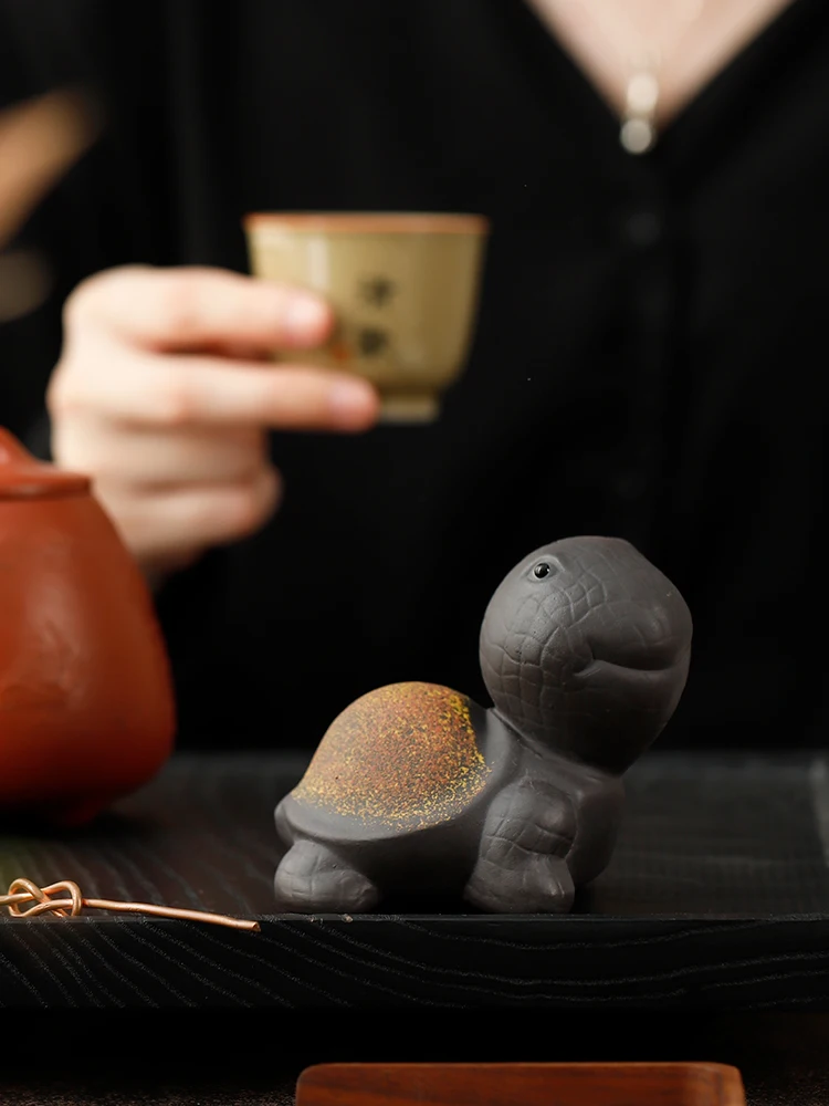 Handmade Purple Clay Tea Pet Decoration Cute Big Head Turtle Gongfu Tea Play Tableware Cartoon Style Folk Art Lifestyle