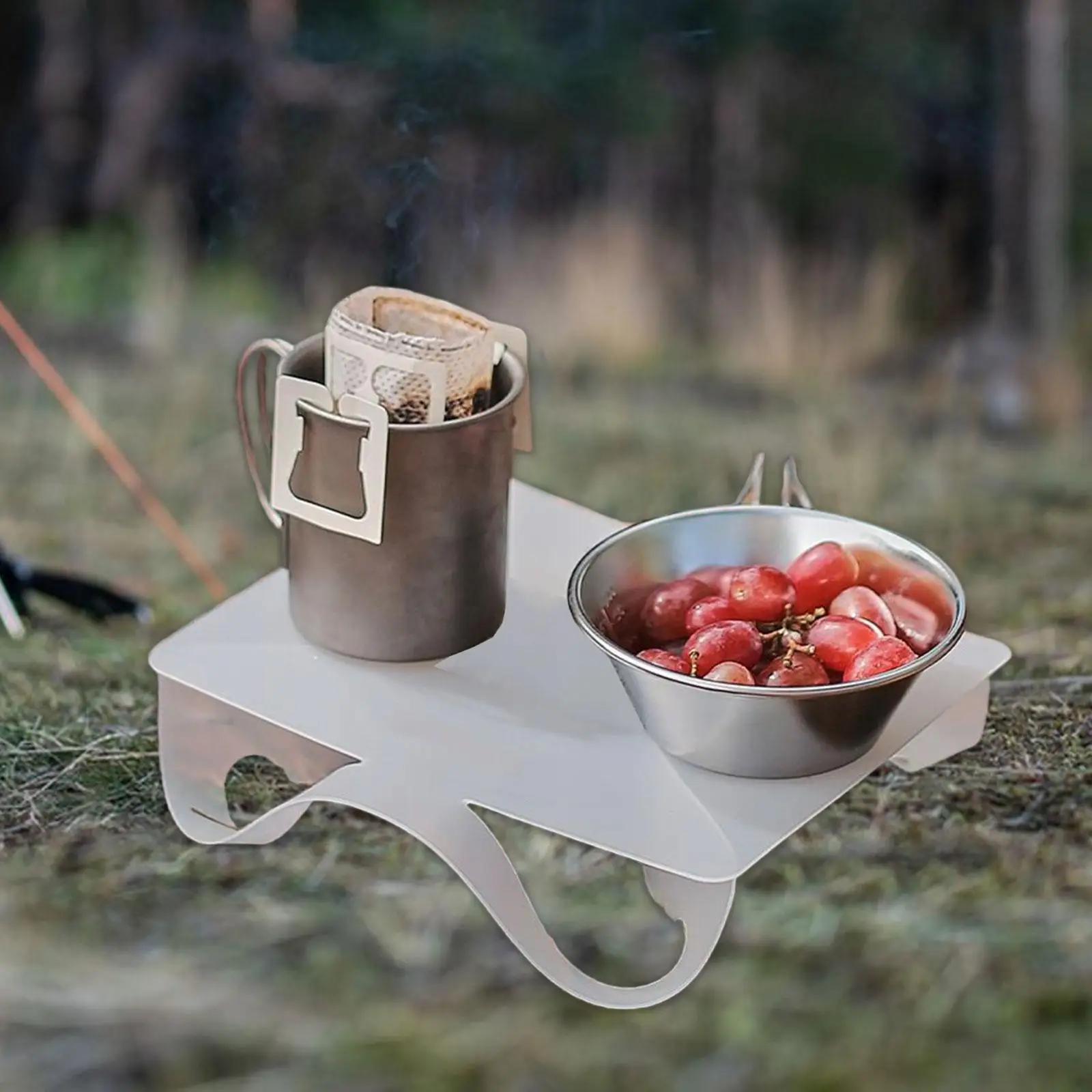 Folding Table Light PP Board High Temperature Resistant Simple Foldable Lightweight Cutting Board for Camp Hiking Beach Yard