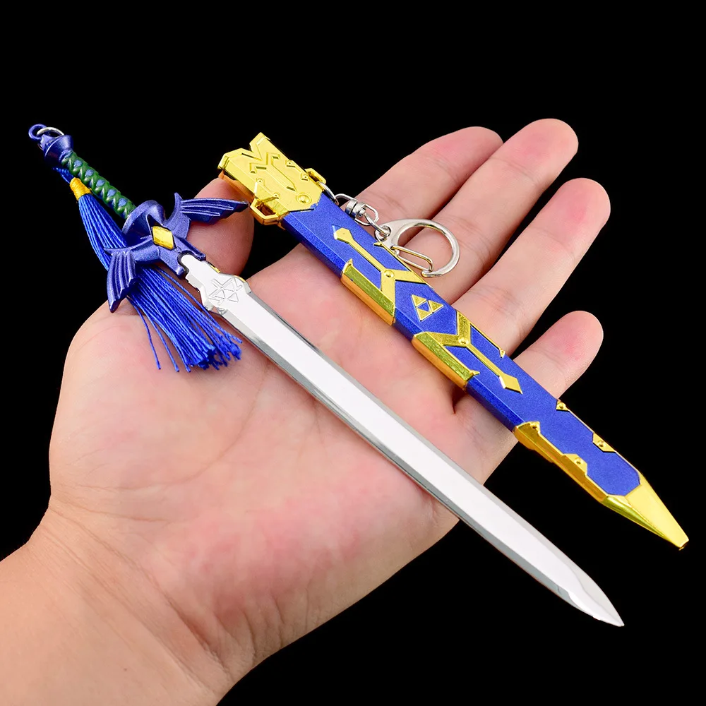 Hyrule الخيال سالدا ماستر السيف الأسلحة المعدنية نموذج السيف 22 سنتيمتر قلادة اكسسوارات المفاتيح حلية الحرف الهدايا لعب الصبي