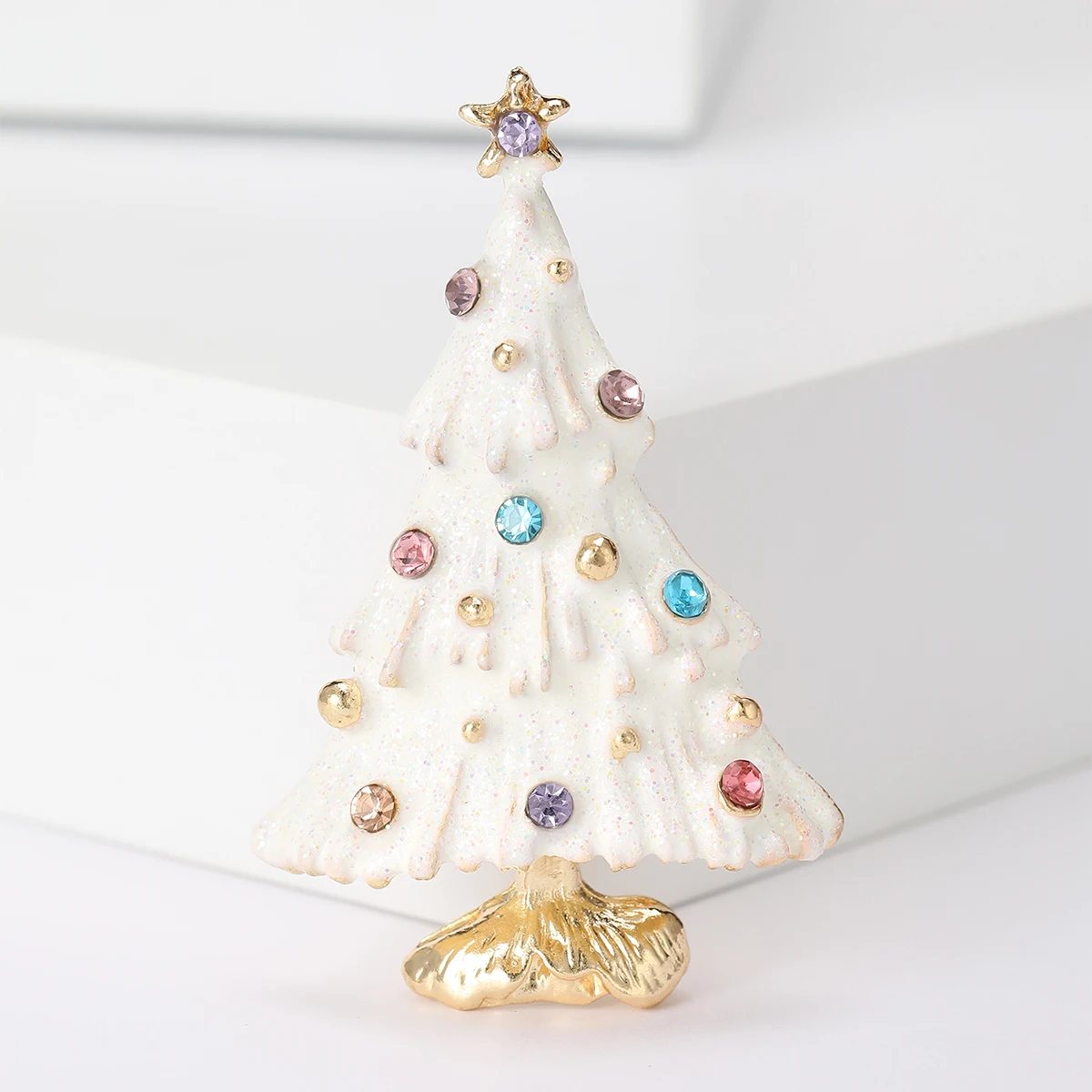 Christma’s Rhinestone Christmas Tree Brooches for Women Unisex Enamel Botanical Pins Event Party Decoration Clothes Accessories