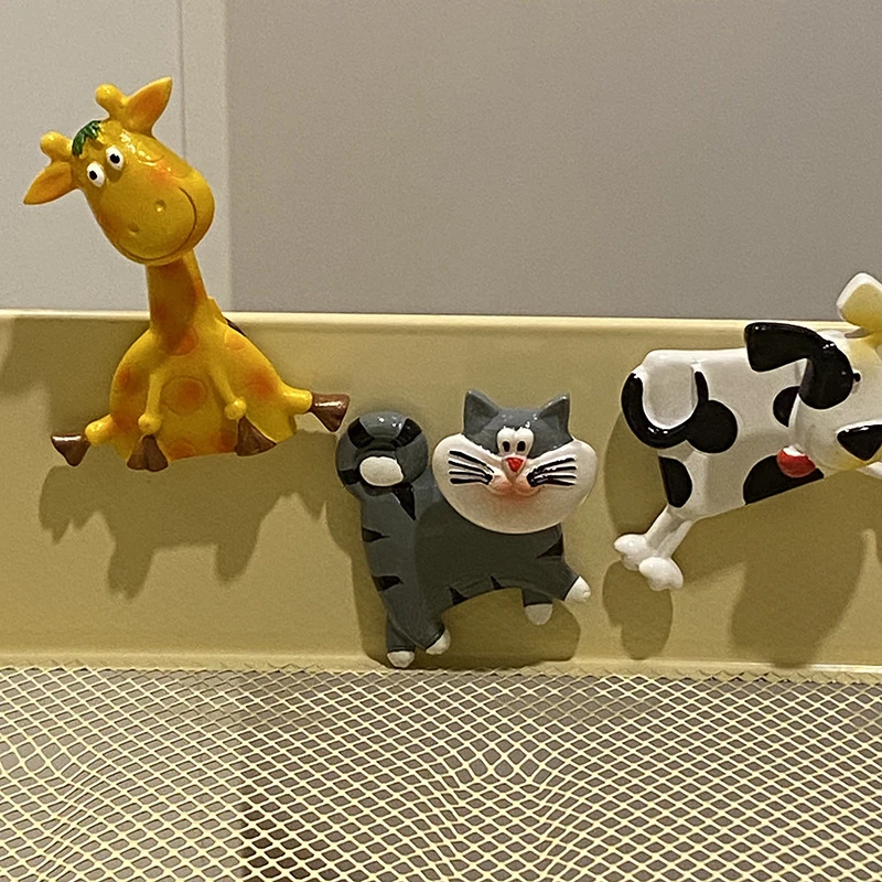 Cartoon Shaking Head Animal Refrigerator Magnet Message Board Resin Magnetic Sticker Refrigerator Decoration Photo Wall Toy Gift