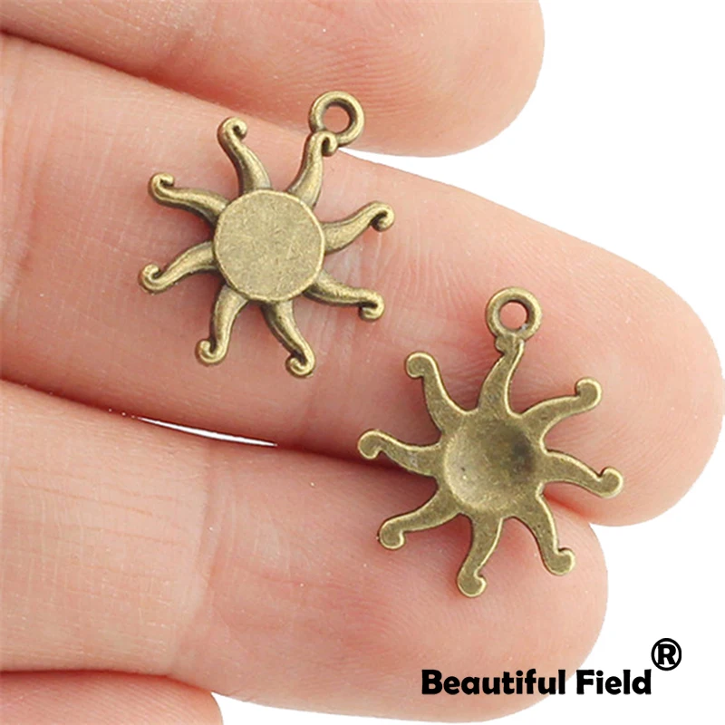 19pcs 19X16mm Antique Tibetan Silver Bronze Charms Bracelet Necklace Pendant New Fashion Sun A087