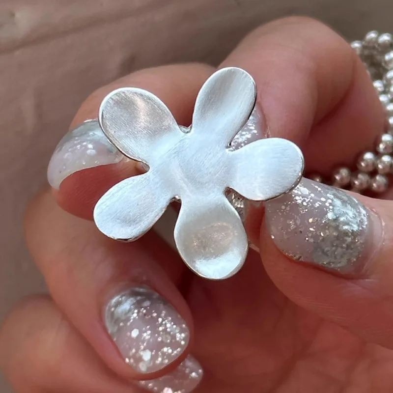 Silber Farbe Ring für Frauen Mädchen ästhetischen Schmuck große Blume Fingerring Party Geburtstags geschenk Mode Hochzeit Accessoires