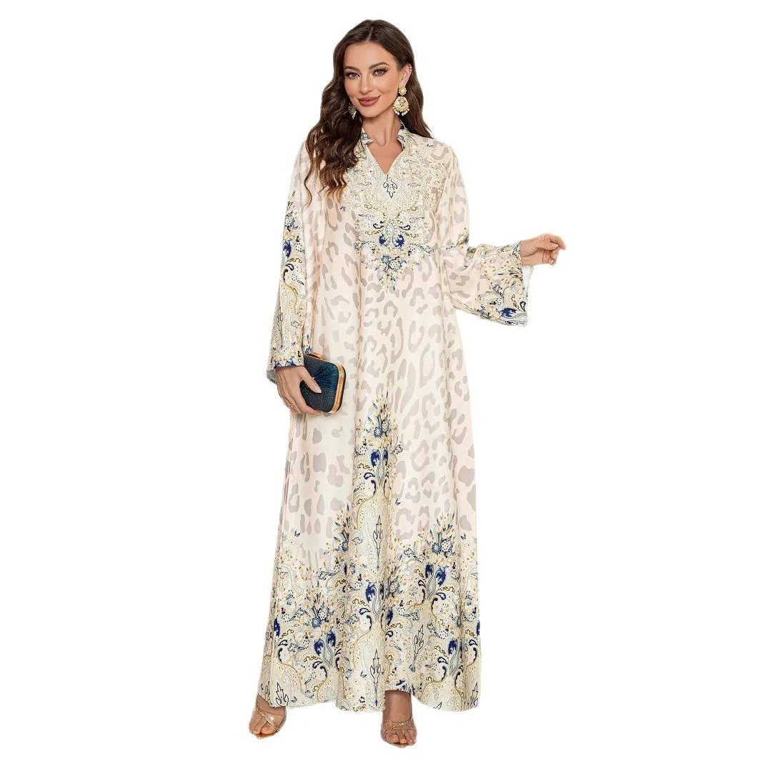 Abito musulmano mediorientale con stampa leopardata e perline di diamanti Abito arabo Abaya femminile