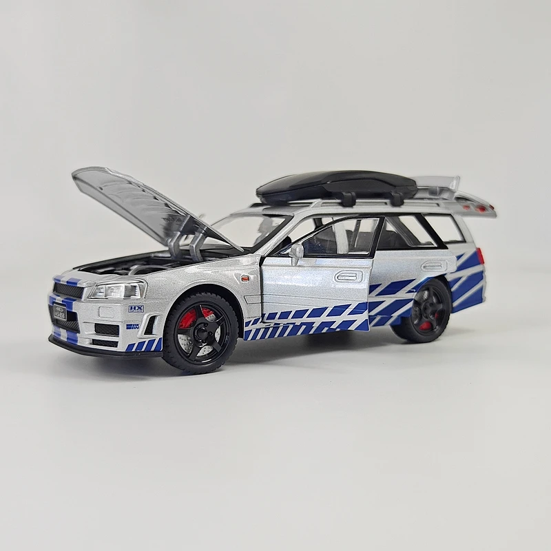 1: 22 Simulation Nissan Stagea WC34 Alloy Car Model Ornament Collection, Doors and Engine Cover, Trunk can be Opened