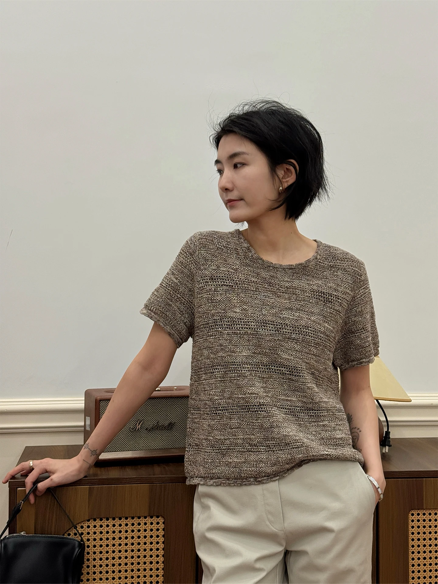 

Langqing Tong Women's Cotton Linen Blend Hollow Knitted Shirt round Neck Loose Fit Spring Summer New Style Soft Comfortable