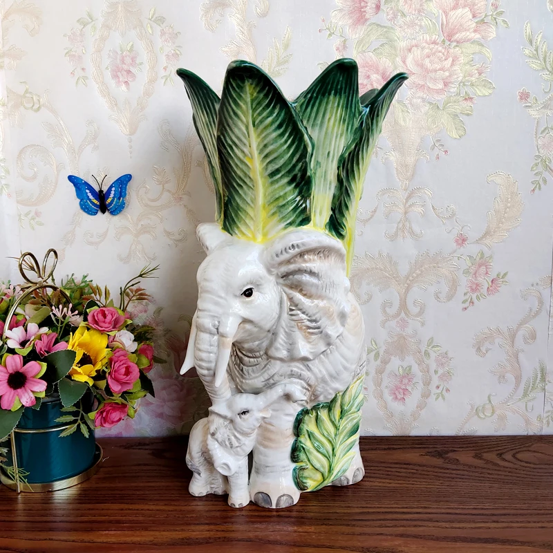 Pure hand-painted underglaze ceramic elephant large vase new house decoration gift