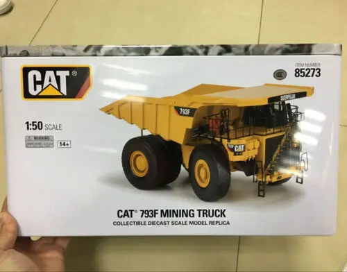 793F Mining Truck 1/50 Scale By DieCast Masters New in Box DM85273