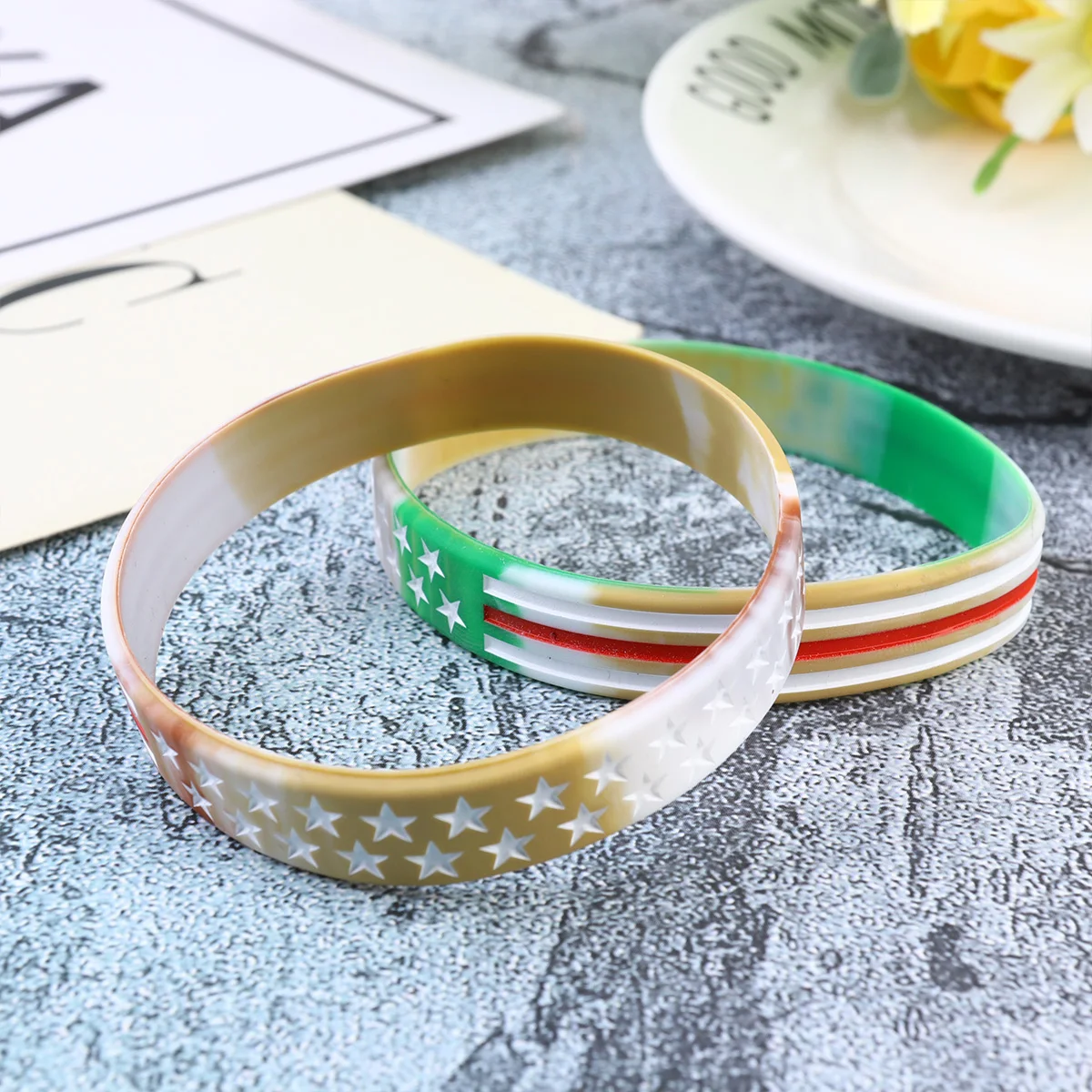 

2 Pcs Flag Wristband for Women Men Chic Bracelet Premium Material Unique Design Stylish Accessory Daily Wear Party Gift