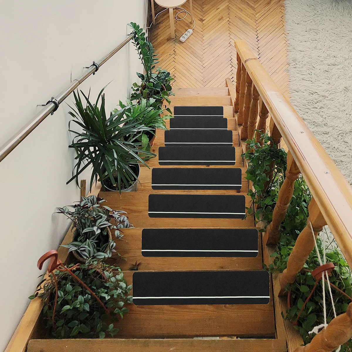 

Non-Slip Safety Tape Self Abrasive Stripe Step Warning Sticker for Staircase Ladders Ramps Anti-Skid Adhesive Roll Wear