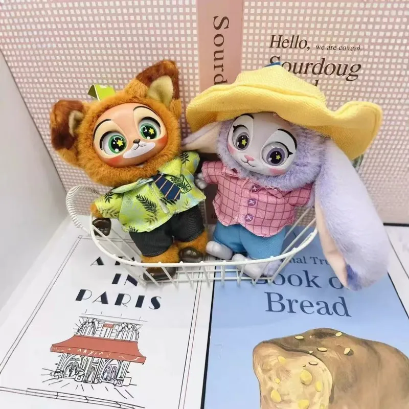 هدية غامضة للجنسين من Zootopia: قلادة لعبة ديزني كارتونية من القطيفة في صندوق أعمى من الفينيل، لطيفة وعصرية قابلة للجمع، مفاجأة مثالية لـ