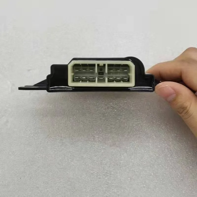 OEM E320DG 100-1365-17-00 100-1365-55-00 del relé del motor del limpiaparabrisas del excavador de maquinaria de construcción