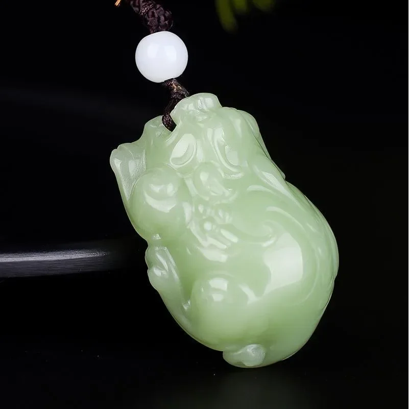 Natural Hotan Jade pixiu Dragon Three Dimensional Pendant Necklace Jewellery Accessories Hand-Carved Luck Amulet Handle piece