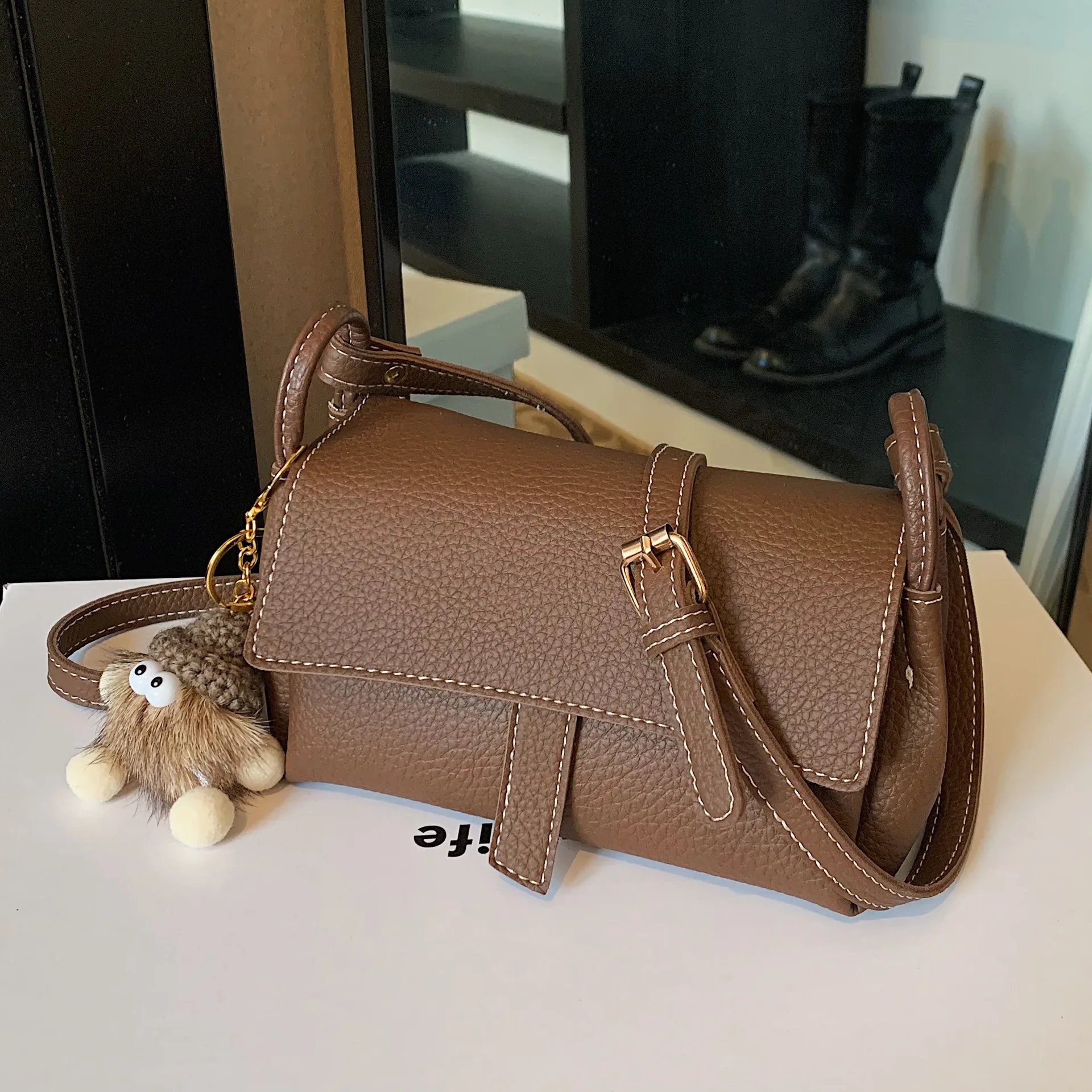 

Сумка подмышки Мягкая кожаная сумка через плечо для женщин Сумки на плечо Универсальный простой кошелек и сумки Дизайнерские сумки Сумка Женская