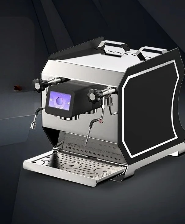 Coffee Machine Features Precise Temperature Control Suitable